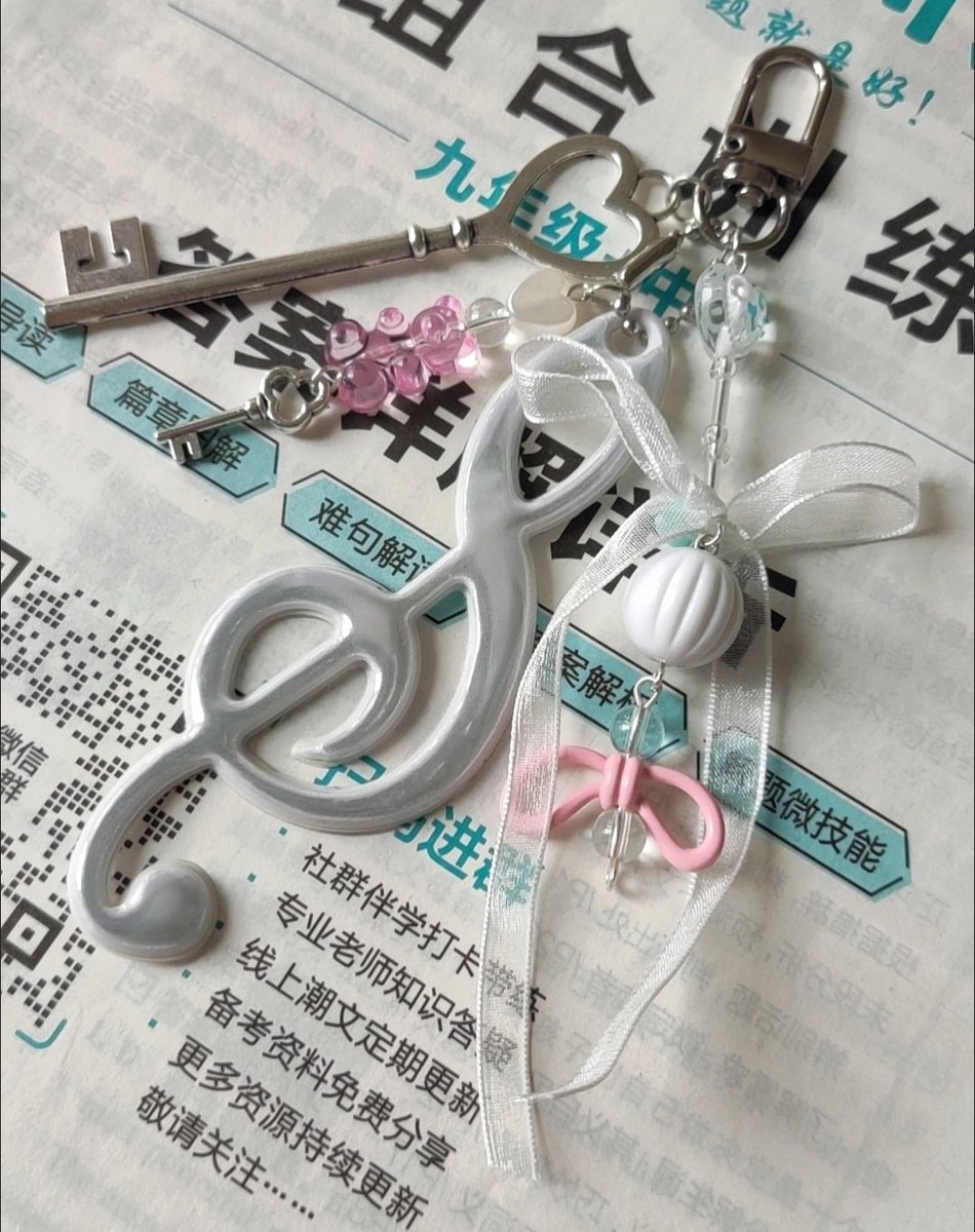 astrophileGO's tweet photo. ☆ PRE ORDER — Love Note BagCharm 🤍🎼
 
💰 20k dp 10k

💭 order by dm
🍎 WA : https://t.co/VJrUu6Hk4c
🍏 Line : https://t.co/aJgoCcs5TV

⭐️ bersih INA
⭐️ exc pack &amp; adm 🍊
✈️ handcarry eta 15 maret
⏰️ close : 23 feb, 18.00 
🏡 bekasi https://t.co/iVKqewHq8K