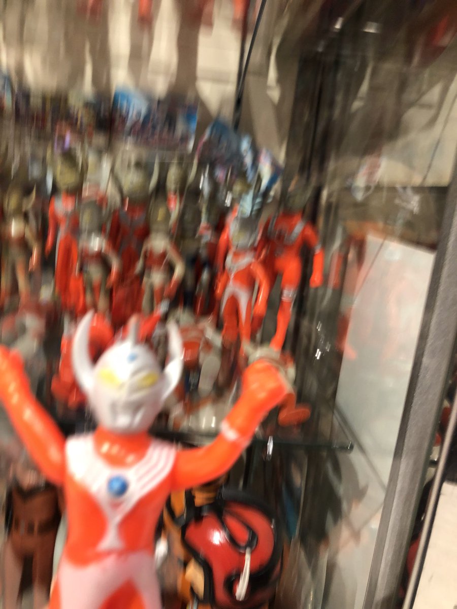 hitoritsubotti's tweet photo. 大ブルマァク展楽しすぎて今これ

#大ブルマァク展
#ブルマァク 
#ウルトラマン
#墓場の画廊 https://t.co/pGrrPXctgc