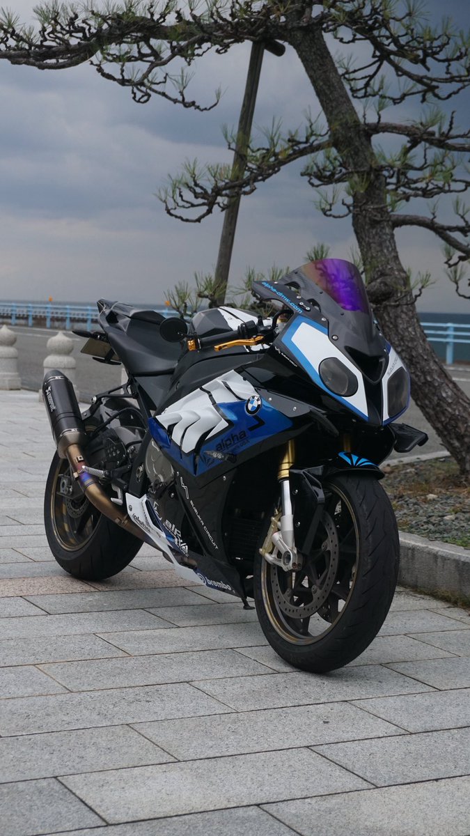 ryo080305's tweet photo. bmw s1000rr 2010年式
バイク売ります。
必ず現車確認ができる方、愛媛県で引き渡しできる方のみにさせてください🙇
走行距離、カスタム等詳細気になる方DMいただけると嬉しいです！
よろしくお願い致します🙇 https://t.co/IIw3m2Hvo6