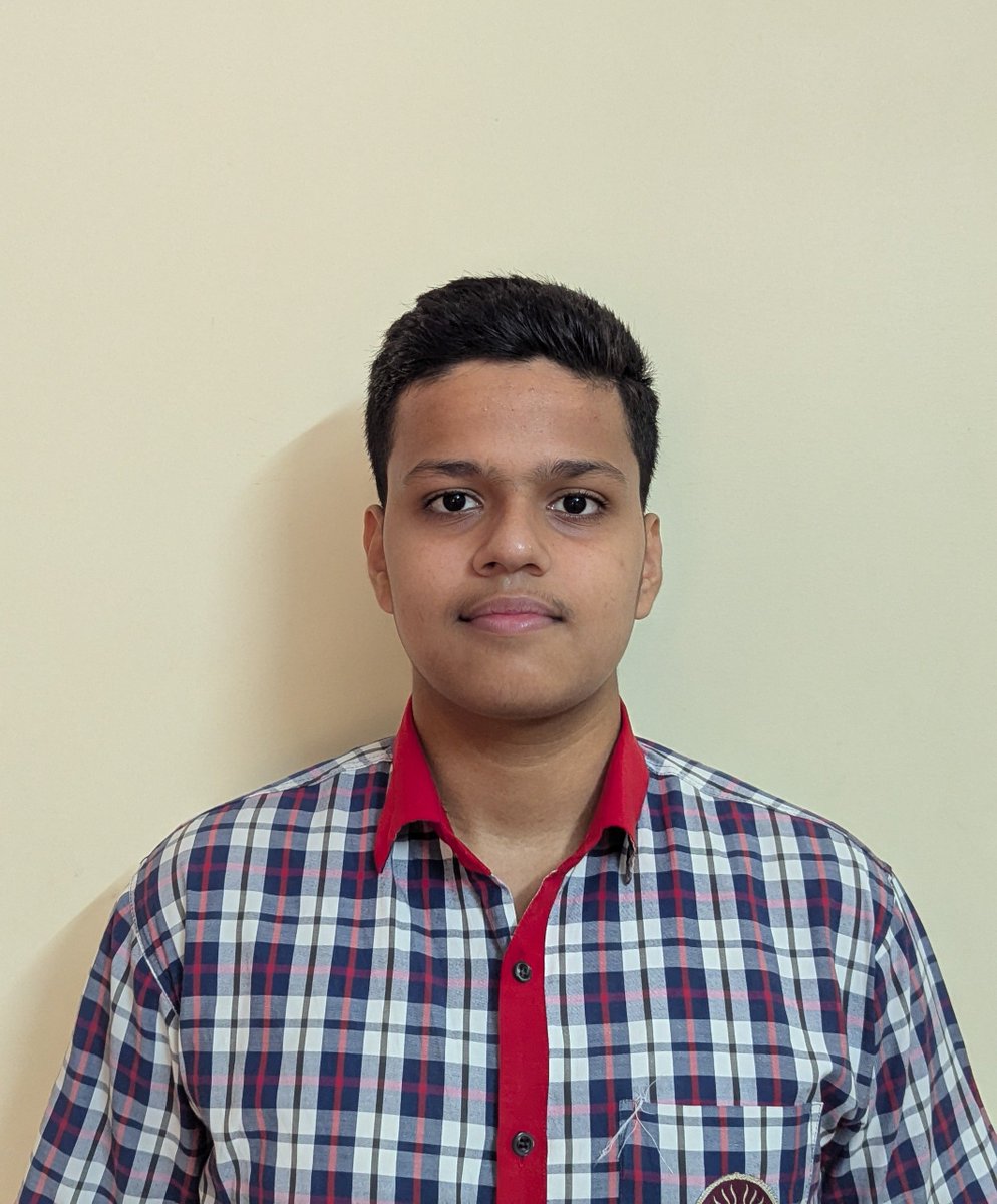 Kaustubh Vallabh of Class XII A, PM SHRI KV Bhandup Shift 1 has qualified JEE Mains with 98.3 Percentile.