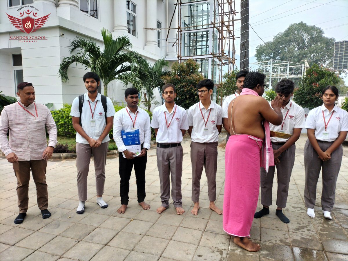 CandorPublic's tweet image. Grade 12 | First Board Exam | First Batch
A proud and emotional milestone for us.
Our first Grade 12 batch steps into their board exams with prayers, blessings, and confidence.
All the very best. Go shine.
#CandorNationalPublicSchool #Grade12 #FirstBatch #BoardExams