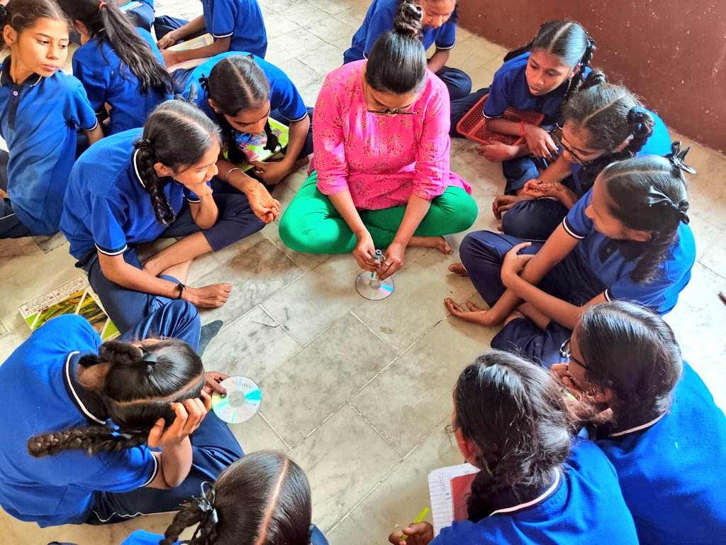 drkalamcsckheda's tweet image. 🔬✨ Young minds explored big ideas!
As part of the #NationalScienceDay Month-Long Celebration, a #CreativeLearning Session was conducted today at Kanya Primary School, encouraging curiosity and hands-on learning. 🌱📚 #ScienceForAll #Womeninscience