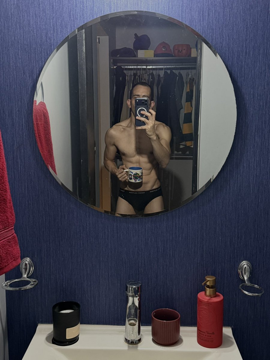 abelardoluzania's tweet photo. Hoy sí hubo ☕️ mañanero 🤟🏻 https://t.co/tTtaGEuIfF