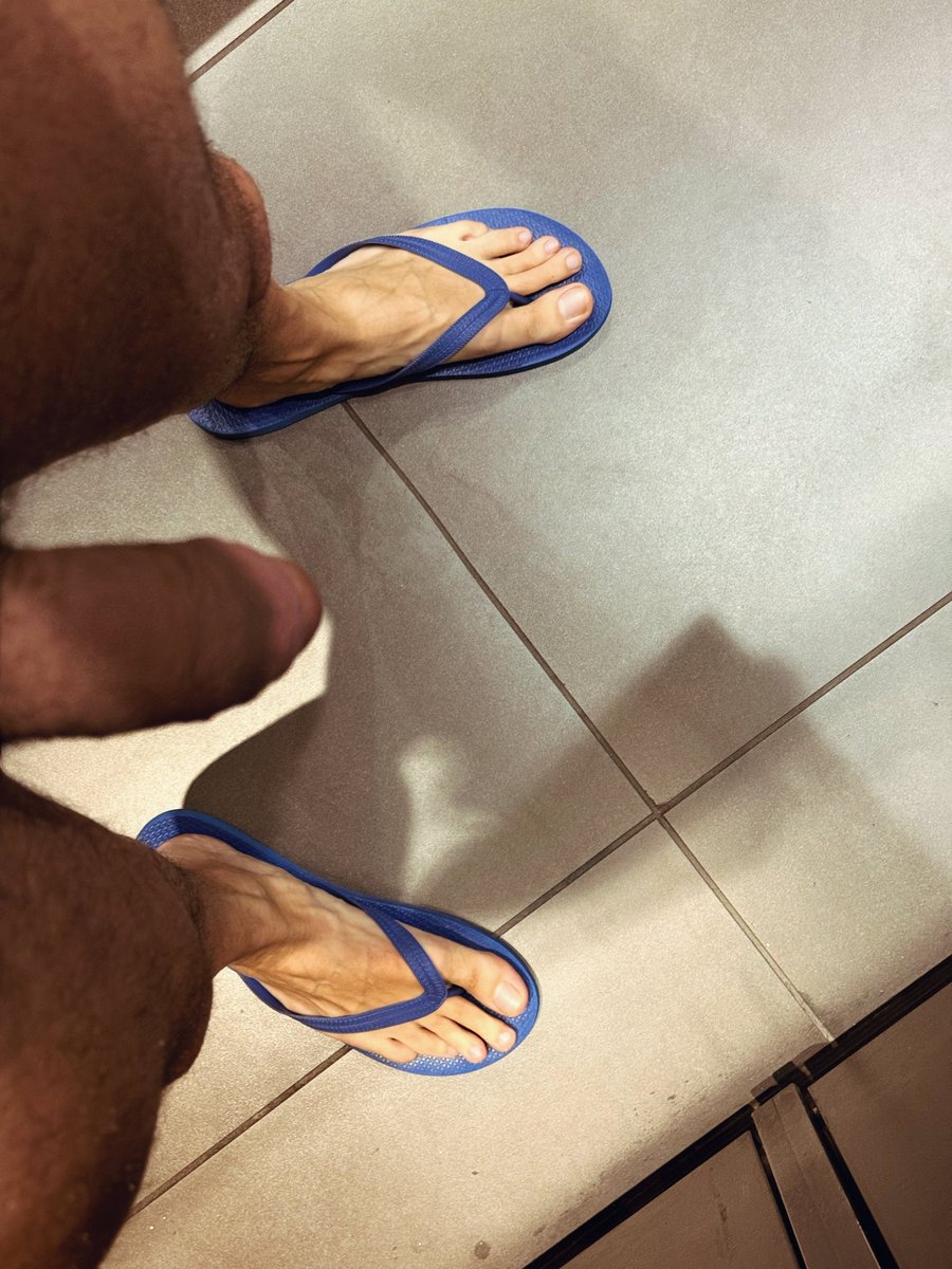 No filter. No mercy.
Hydration recommended

Find more content🔥 @
onlyfans.com/u33782794

#xlcock
#bigdick
#shower
#gay
#xxl
#footfetısh 
#foot