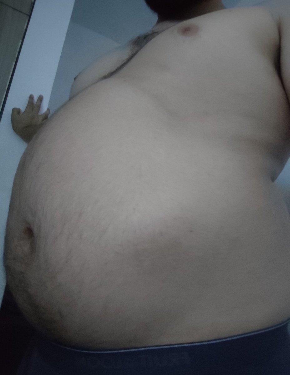 Time to pop 🎈

#bellyinflation #bellypumping 
#gainerbelly #growing