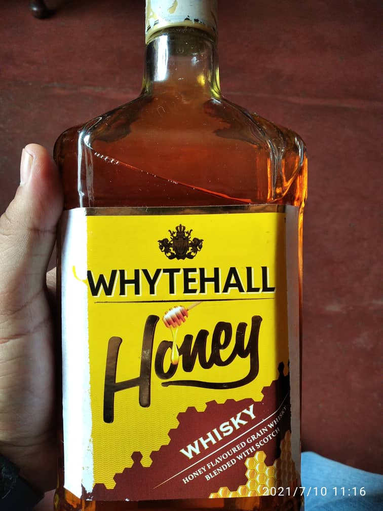 Si alguien en #Cuba ve a esta chica me va avisando. Es una maravilla, choque con ella una vez en unas de mis vacaciones intern y la compartí con mi familia venezolana esa q compartió conmigo en las buenas y en las malas me soportandome por 8ā. Es una vaina bien ARRECHA. BD