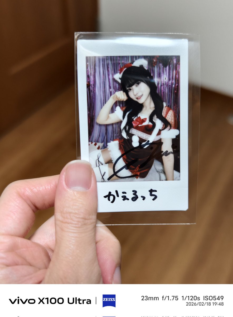 クリスマスのオンラインサイン会のチェキ届いた！ サンタコスるい