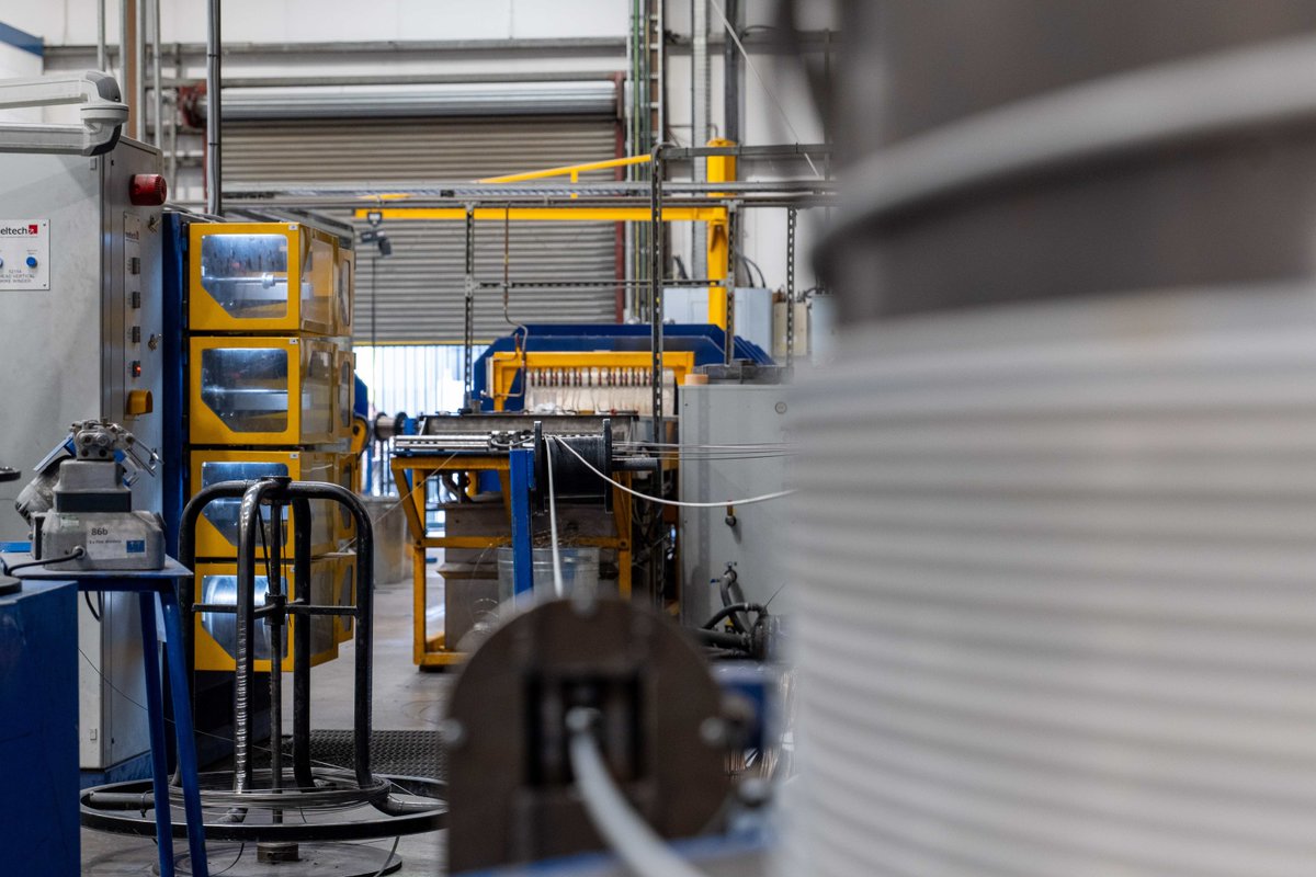 Alloy Wire tweet media