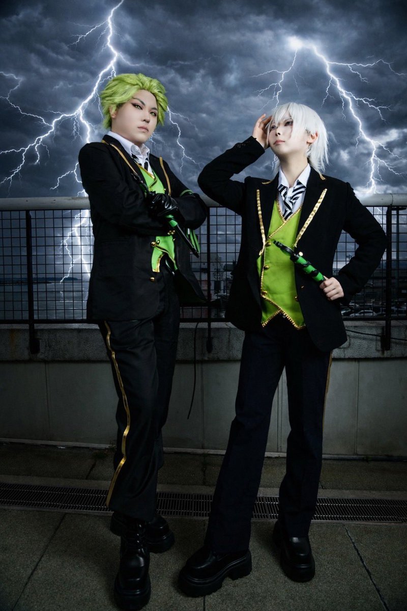 Cosplay/twst ⚡️⚔️
※背景AI使用

またマレウス様がお怒りだ......
若様の気分を害した不届きものはお前か？

⚡️▶︎きょーいぽん
📸▶︎Lynさん