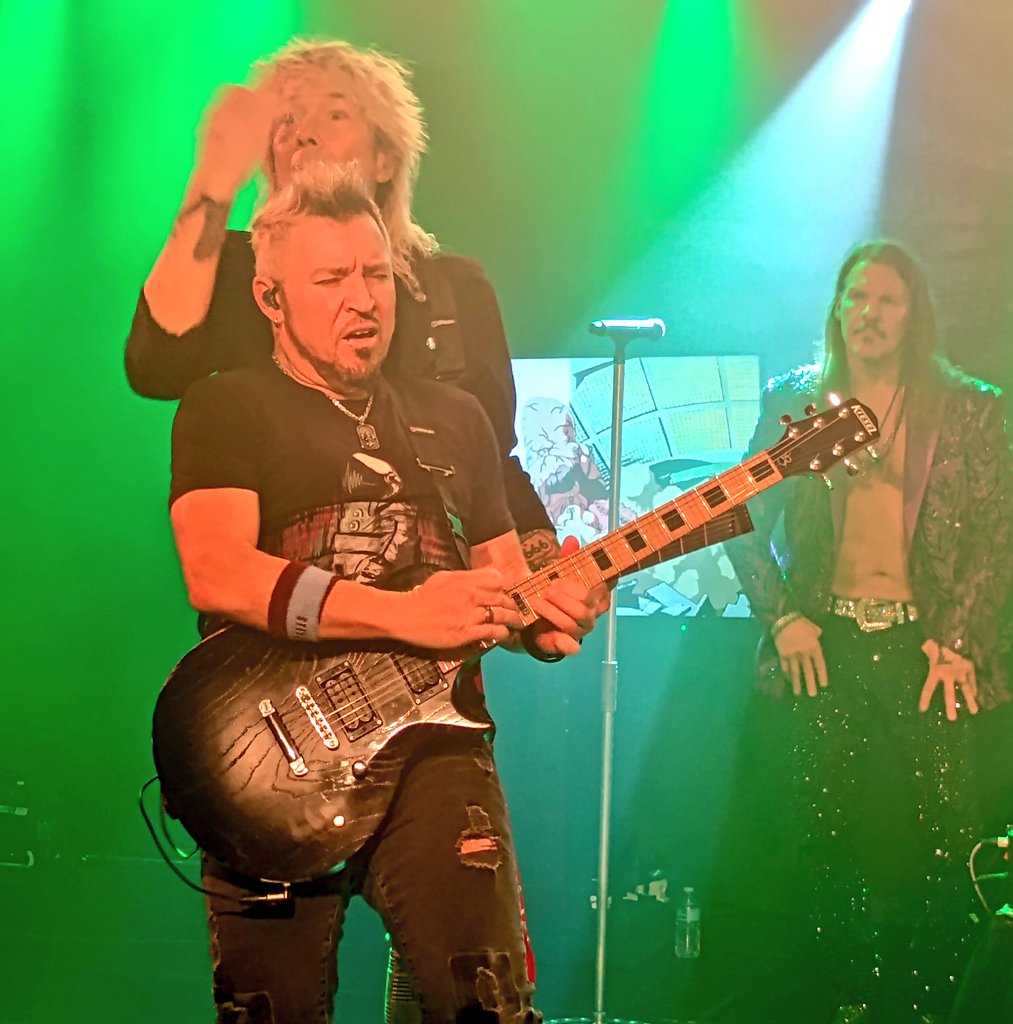 AberVoice's tweet photo. Watched @FOZZYROCK at @TramshedCF last night, absolutely outstanding! https://t.co/Hgg83unw2h