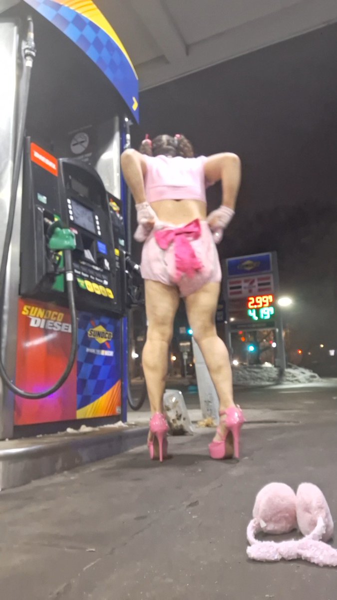 Sissy Veronica Dickdoll tweet media