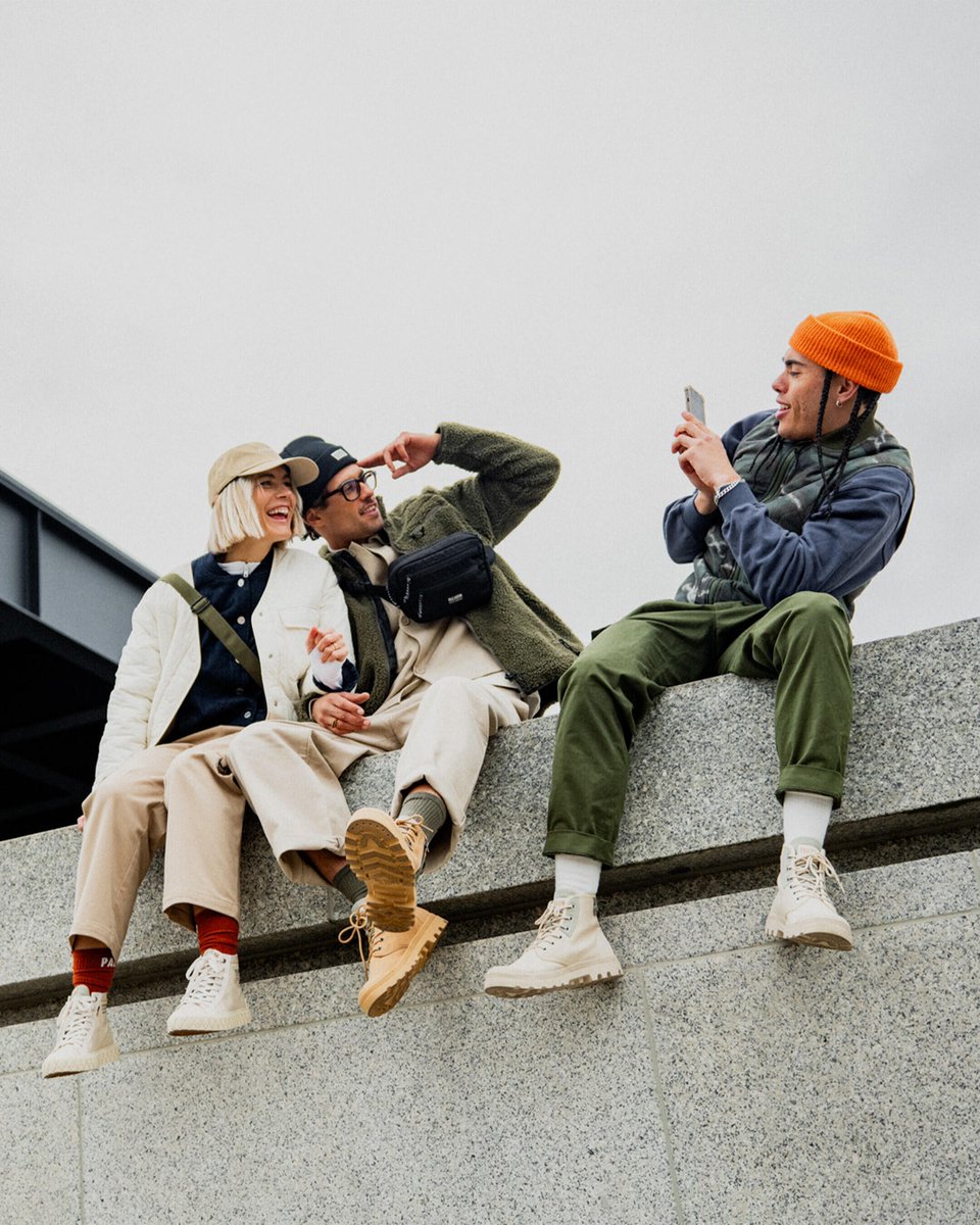 DiscountCodeHot's tweet image. 👟 Limited-Time Deal! Get an EXTRA 5% OFF Shoe Fashion at @PalladiumPH 
Step into iconic style and save on your favourite pairs.
🎟️ Unlock your exclusive voucher code → shorturl.at/2Jdjp
⏳Hurry, offer ending soon!
#ShoeSale #BootStyle #FashionDeals