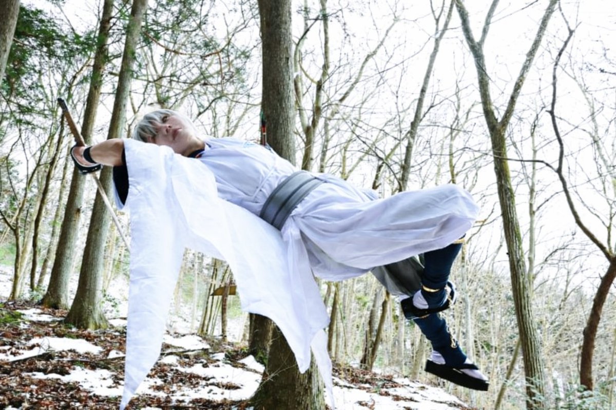 ツバキ tweet media