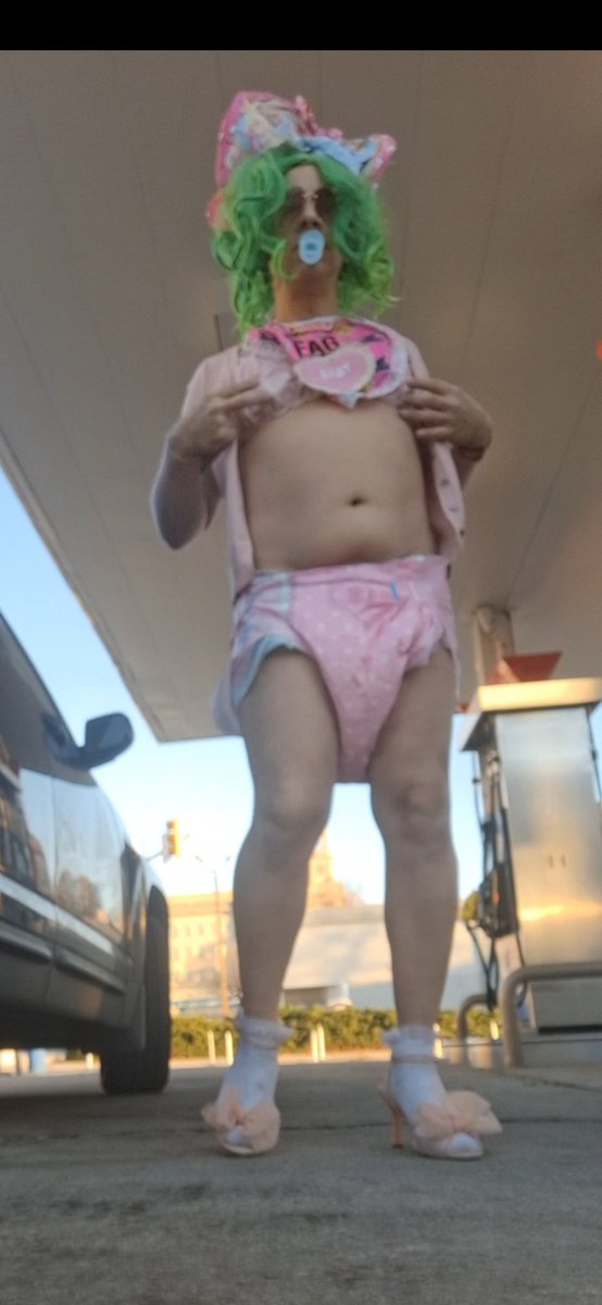 Sissy Veronica Dickdoll tweet media