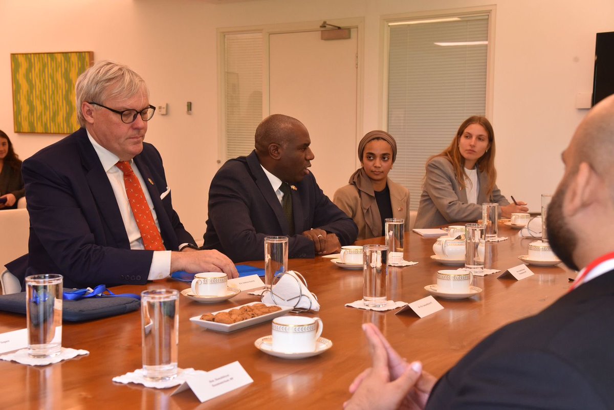 AndrewPtkFCDO's tweet photo. Joined Deputy Prime Minister @DavidLammy for a meeting with Tamil political leaders. The UK continues to stand firm in support reconciliation, transnational justice, and listening to their priorities on justice and equality. https://t.co/JI3GVaIngt