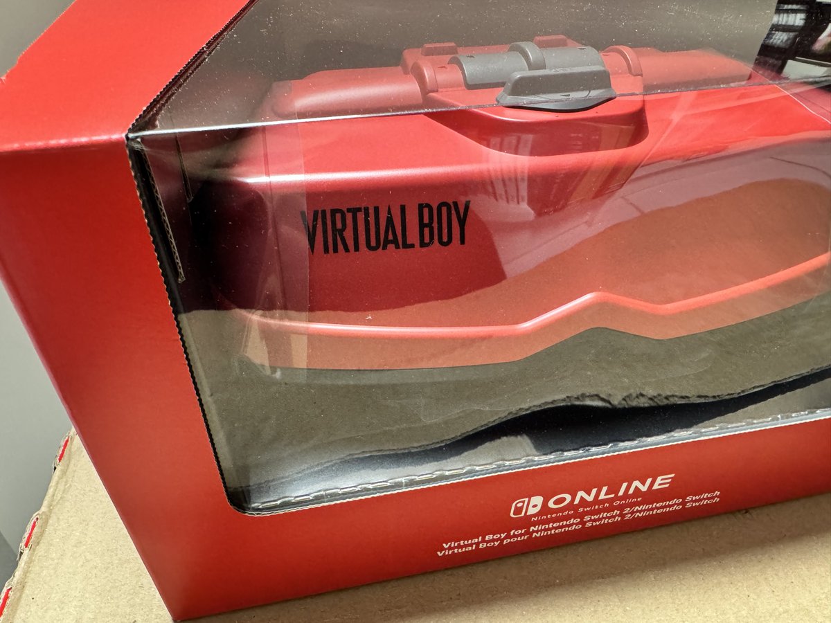 FlorentGorgesFR's tweet photo. J’ai enfin testé hier soir l’accessoire #VirtualBoy depuis le Nintendo Online et je suis carrément bluffé par le degré quasi parfait de reproduction des sensations de jeu! Je fais partie des rares à adorer le virtual boy malgré son manque de bons jeux et… (1/4) https://t.co/nT8PgOqYA8