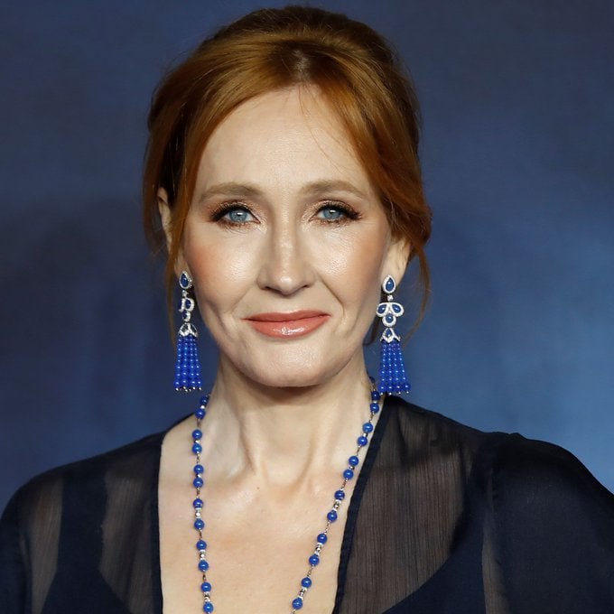 🚨BREAKING: Legendary Harry Potter author J.K. Rowling claims that transgender women are not women, but simply men pretending to be women.

Do you agree with J.K. Rowling?

YES or NO?
