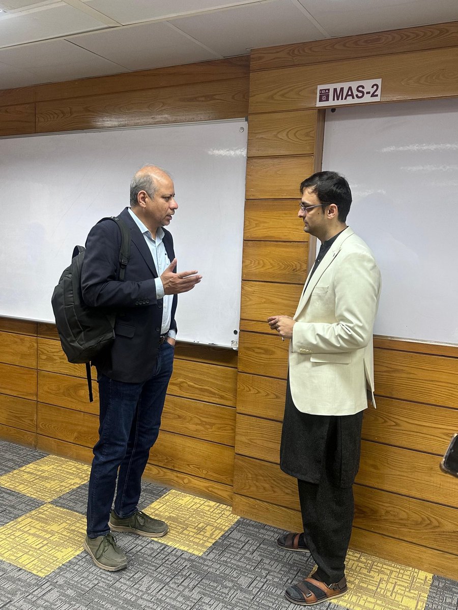 EGF_SESS_IBA's tweet photo. A room full of curious minds and thoughtful questions set the tone for a rich learning session hosted by the Economic Growth &amp; Forecasting Lab, SESS–IBA, with Dr. Salman Khalid leading an engaging discussion on Threats to Difference-in-Difference Identification. 
#EGFLab #SESSIBA https://t.co/70OWxXi4Xg