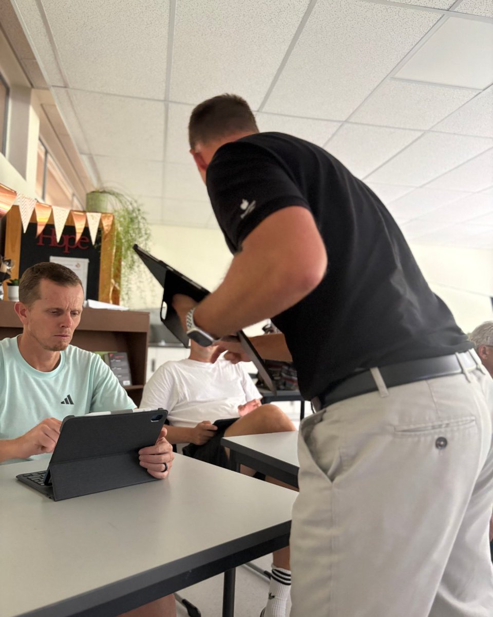 Digicape tweet media