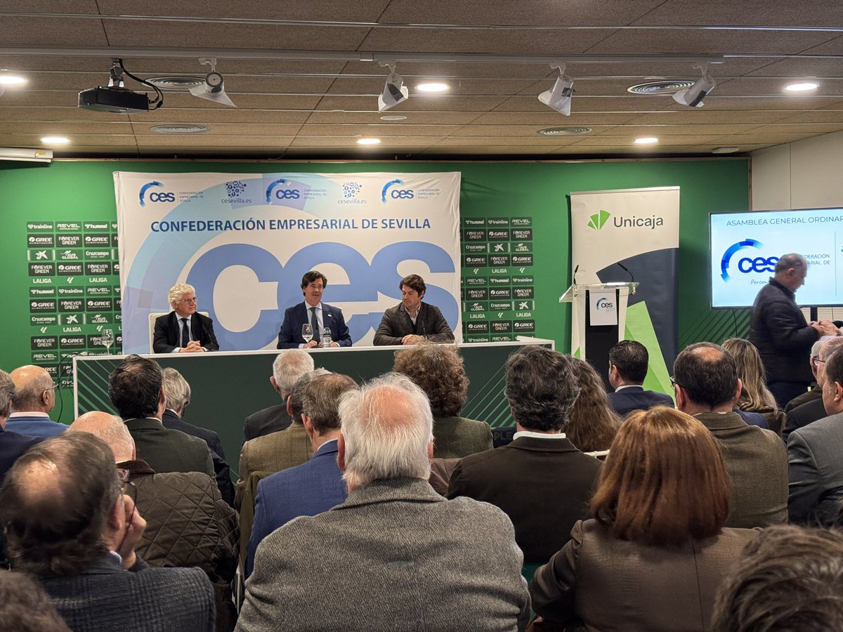 Hosteleros de Sevilla tweet media