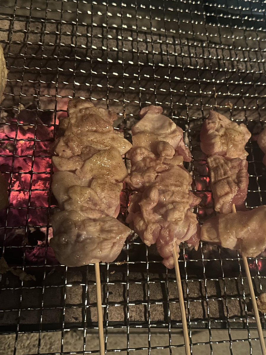 Cefka999's tweet photo. テレビ見て……
焼き鳥食べたくなったから
やってくよーーーー🐥⸒⸒ https://t.co/EGWybxZobg