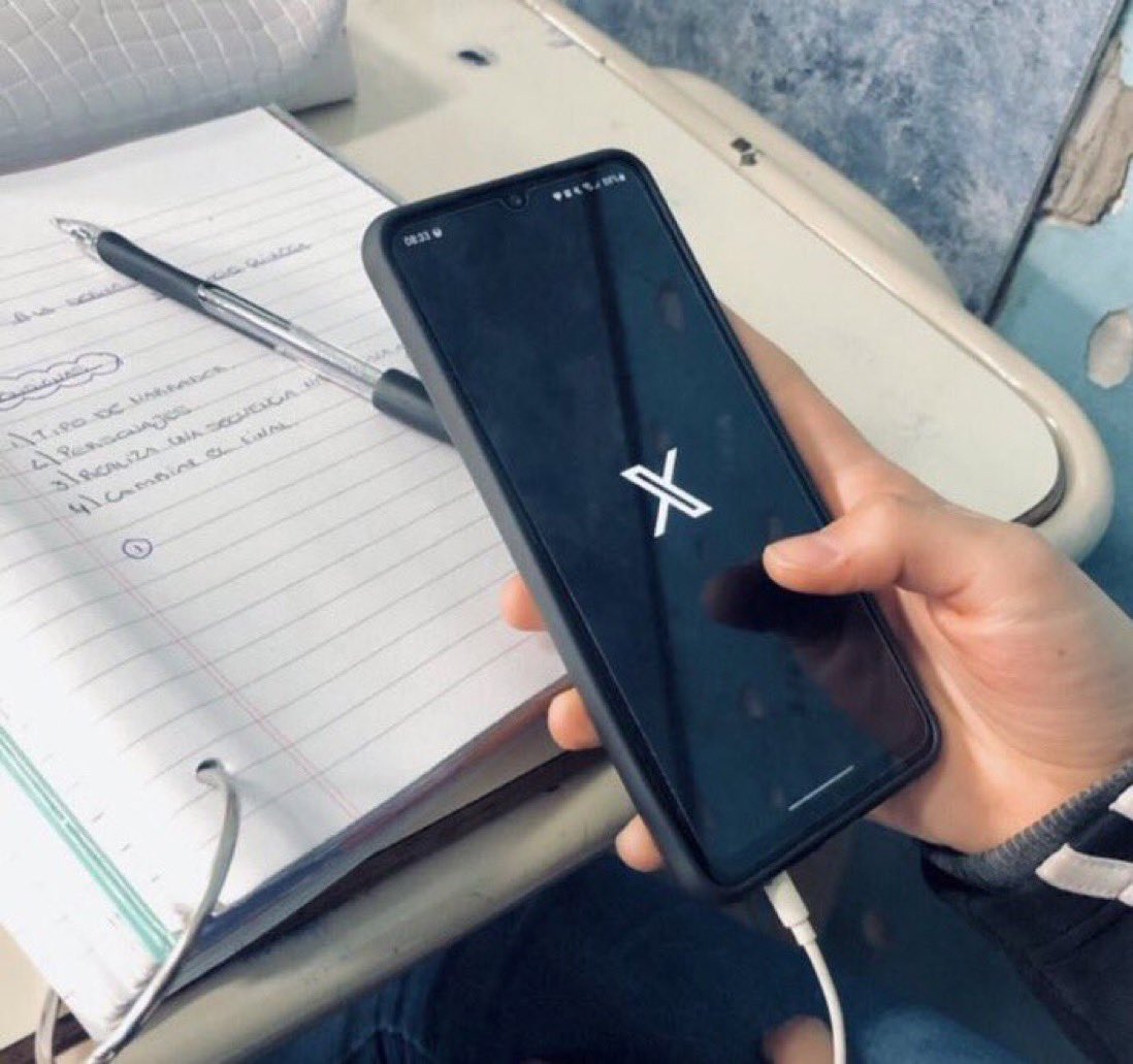 devsterx's tweet image. What do you do when you get bored?
Me - every single time