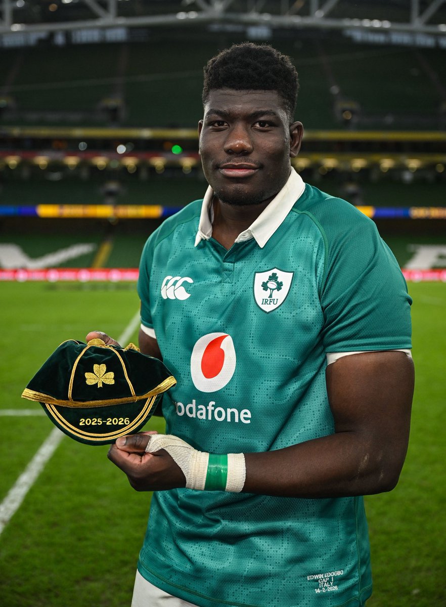 Scrumming Flyhalf tweet media