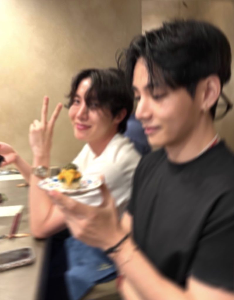 vhopebot's tweet image. do not talk to me