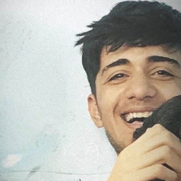 Zizi🇮🇷 tweet media