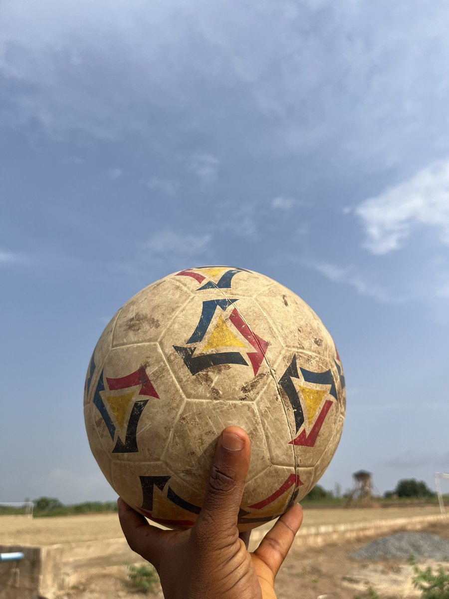 AquilaBuildmart's tweet image. Start small.
Start messy.
Start unknown.

But START.

Visibility creates opportunity. 🚀