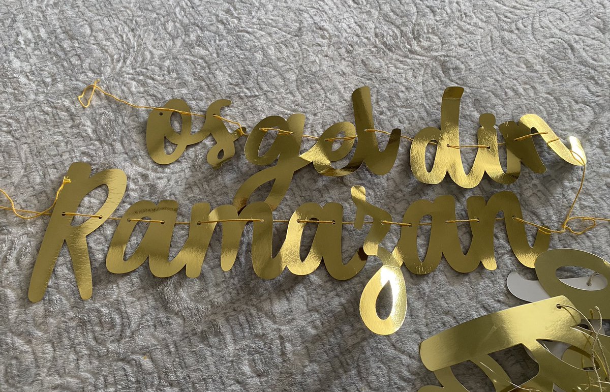 ektigimcicekler's tweet image. bizim ramazan osgeldi h yok 😔