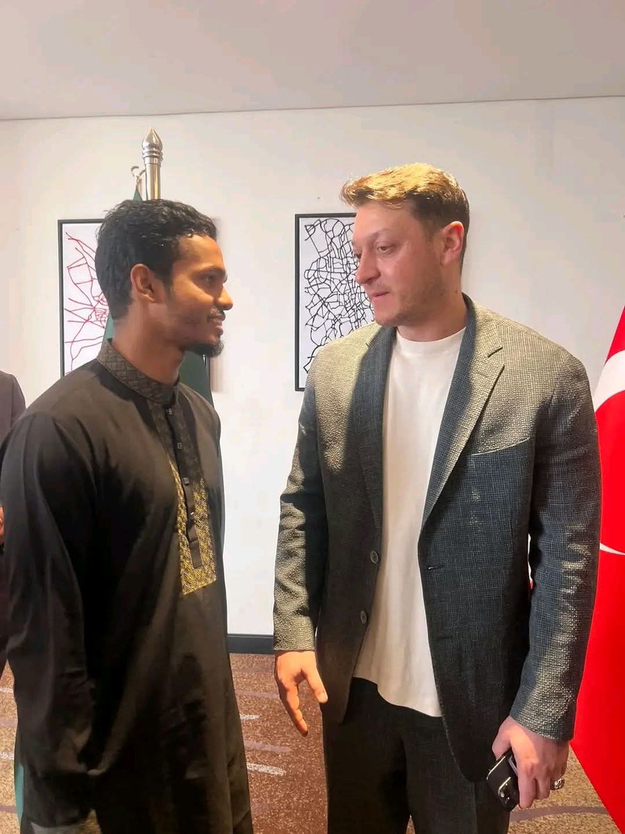 Banglavić 🇧🇩🇨🇺(Beach House maxxing🎧) tweet media