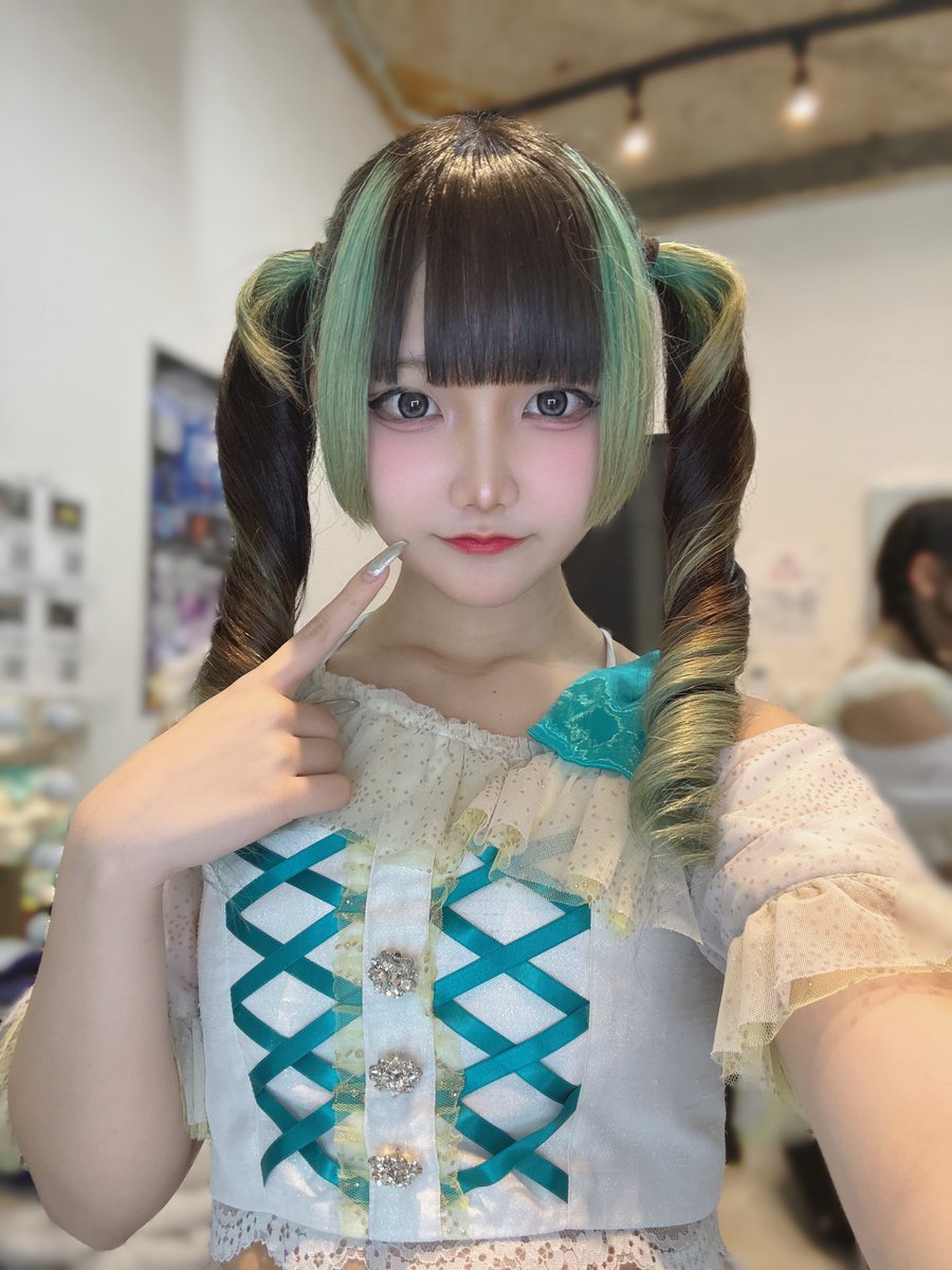 パイナップルクラブ@AYUMI (@PINEC_AYUMI) / Posts / X