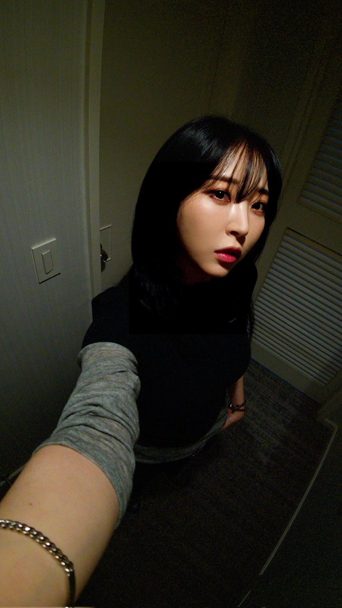 HAMMM0O's tweet photo. 엄마 추석엔 며느리 데려갑니다 https://t.co/njC33ci1kq