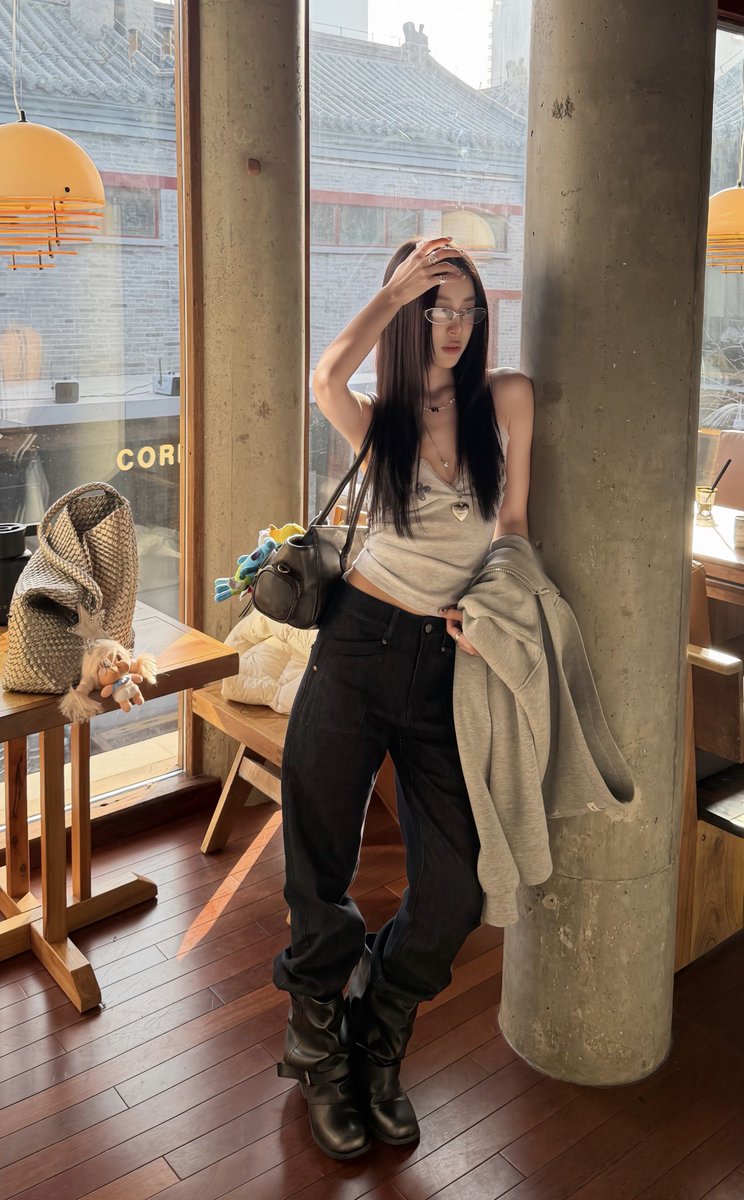 koreanstoreice's tweet image. รับหิ้ว พรีออเดอร์ สายเดี่ยว Subdued รุ่นฮิต🤍 มีไซส์ XS,S,M
💸ราคา950฿
✅มัดจำได้450฿
📮ค่าส่งeco40/ems60
💌สั่งซื้อDM

#subduedthailand #subdued #รับหิ้วsubdued #brandymelville #รับหิ้วจีน #พรีออเดอร์จีน #พรีออเดอร์ญี่ปุ่น #รับหิ้วญี่ปุ่น