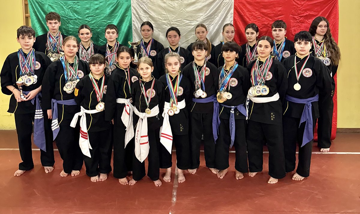 44° Campionato Nazionale  Qwan Ki Do ITALIA 2026.
Il club DAO Padova si è aggiudicato:
•3 medaglie oro 
•5 medaglie argento 
•15 medaglie bronzo 
#clubdaopadova 🇮🇹 
arti marziali • kung fu
#qwankido
#internationalqwankidofederation
#uisp
#padova