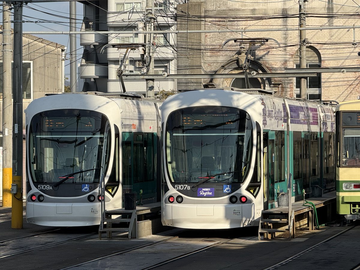 先ほどの千田車庫様子です。 夕方に向けて多少出払っているようですね