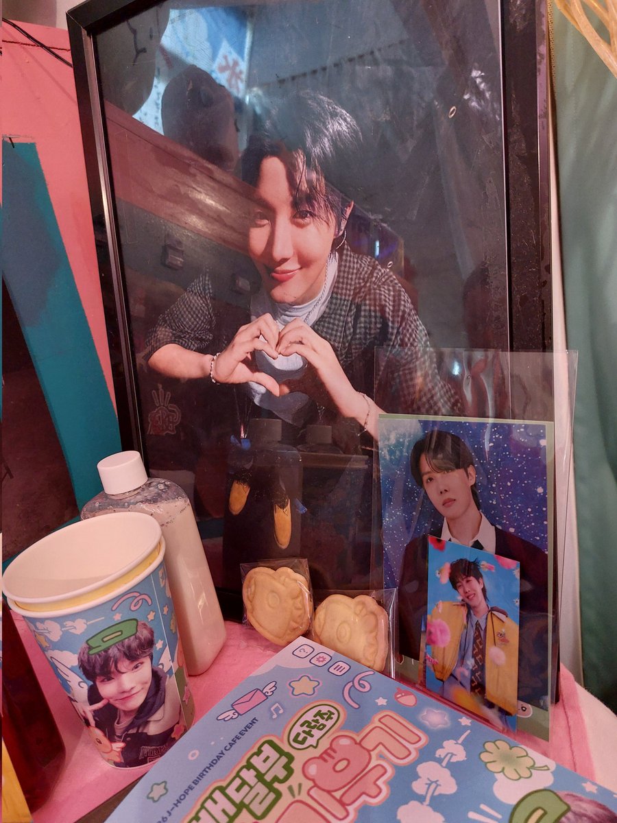 💫Manon💜⟭⟬E ARE B⟬⟭CK⁷ tweet media