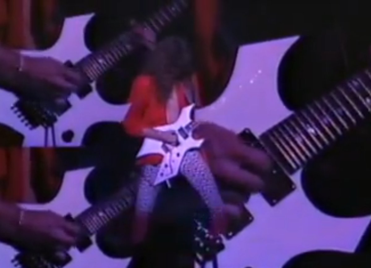 LifechangerBand tweet media