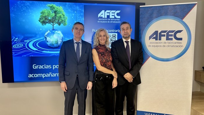 AFEC presenta el Informe de Mercado HVAC 2025

“Tracción y resiliencia” es el título elegido por AFEC para el Informe anual de estadísticas y coyuntura del mercado de Climatización, HVAC y Bombas de calor 2025 que presentó ayer en la sede de la Asociaci...
marronyblanco.com/afec-presenta-…