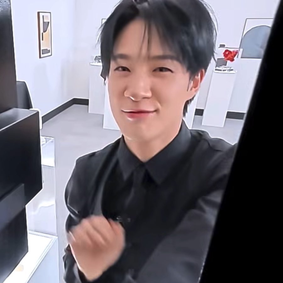 ขยันทำหน้าทำตาน่ารักจัง ยัยนี่