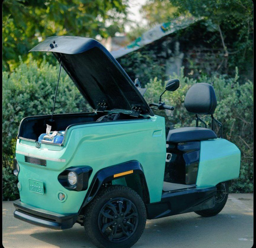 Proud moment for Indian innovation 🇮🇳⚡
Pune-based startup Speedloop Auto is building India’s first electric reverse trike—and doing it with a lean team of just 4 engineers. Big ideas, small teams, world-class ambition.
#EVs #IndianStartups #MakeInIndia #Innovation