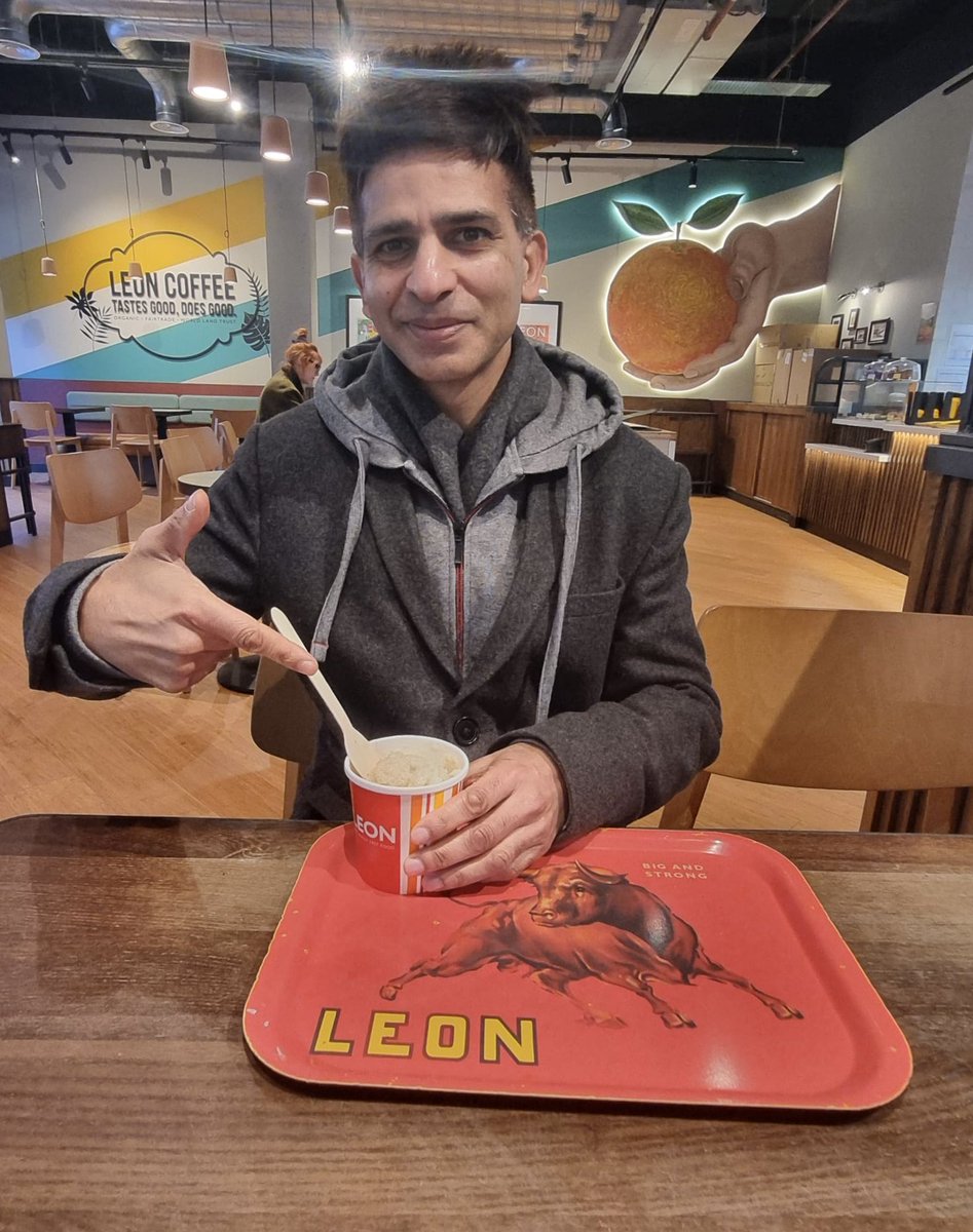hluggah's tweet image. Fueling up at LEON Coffee for the day ahead! ☕️💪

Fitness isn’t just workouts—it’s nourishing your body every step. Stopped by LEON for a quick, energizing pick-me-up to keep going. #bajFitness
#FitnessFuel #SmartChoices #LEONCoffee #HealthyHabits