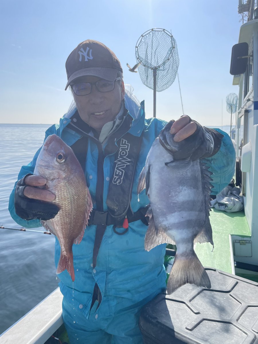 🎣コマセ真鯛船 真鯛 0.6〜1.7kg／0〜4枚 外道 黒鯛0〜4枚・ワラサ