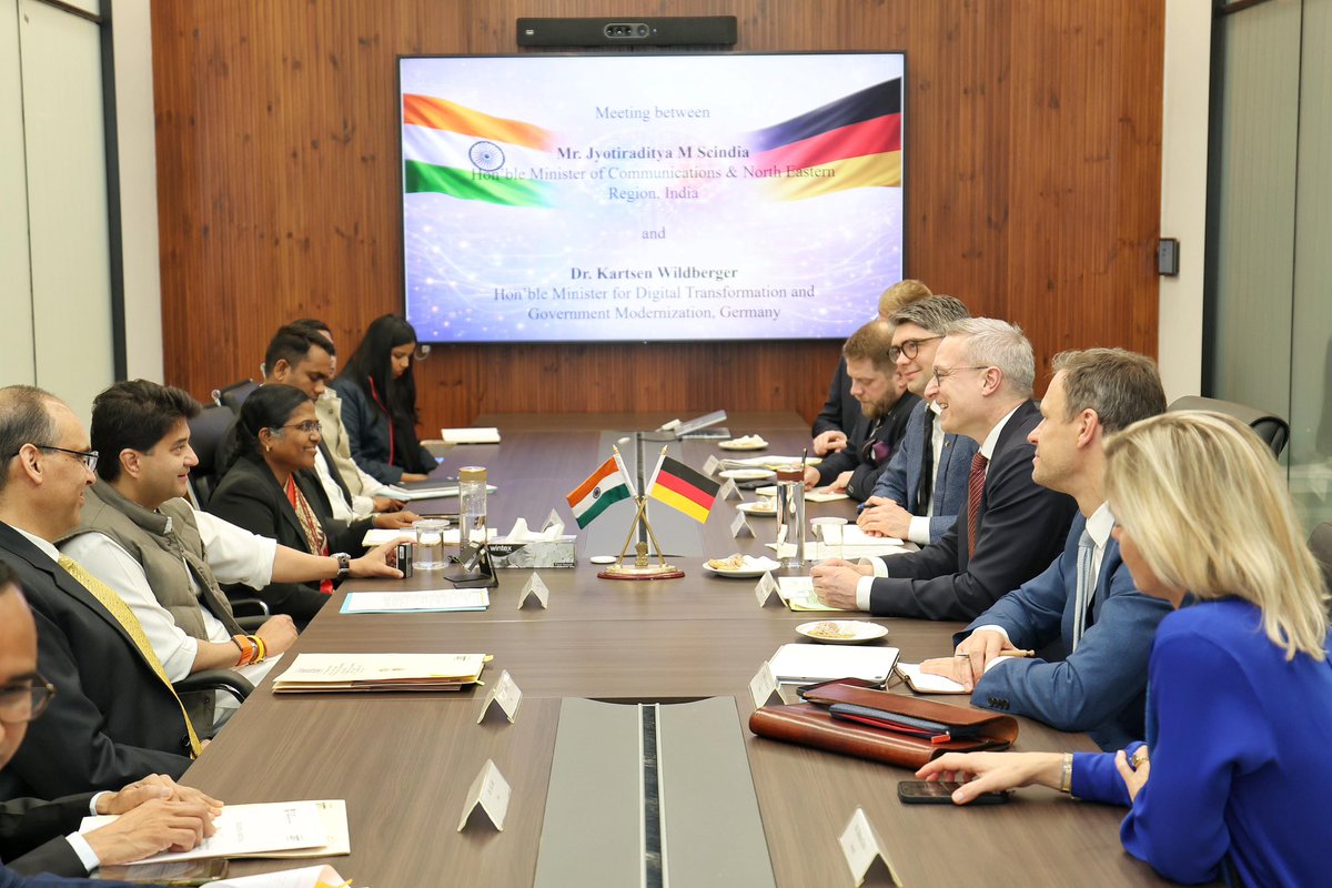 A pleasure to meet Dr. Karsten Wildberger, Federal Minister for Digital Transformation and Government Modernisation, Germany. 🇮🇳🤝🇩🇪

Together, Germany’s technical depth and India’s engineering excellence and scale can jointly deliver measurable and future-ready outcomes for both