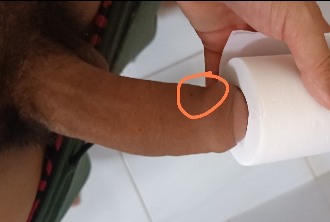 Prefiro chupar minha esposa que comer ela é normal? Vontade de comer um novinho lisinho já que não posso comer PPK.