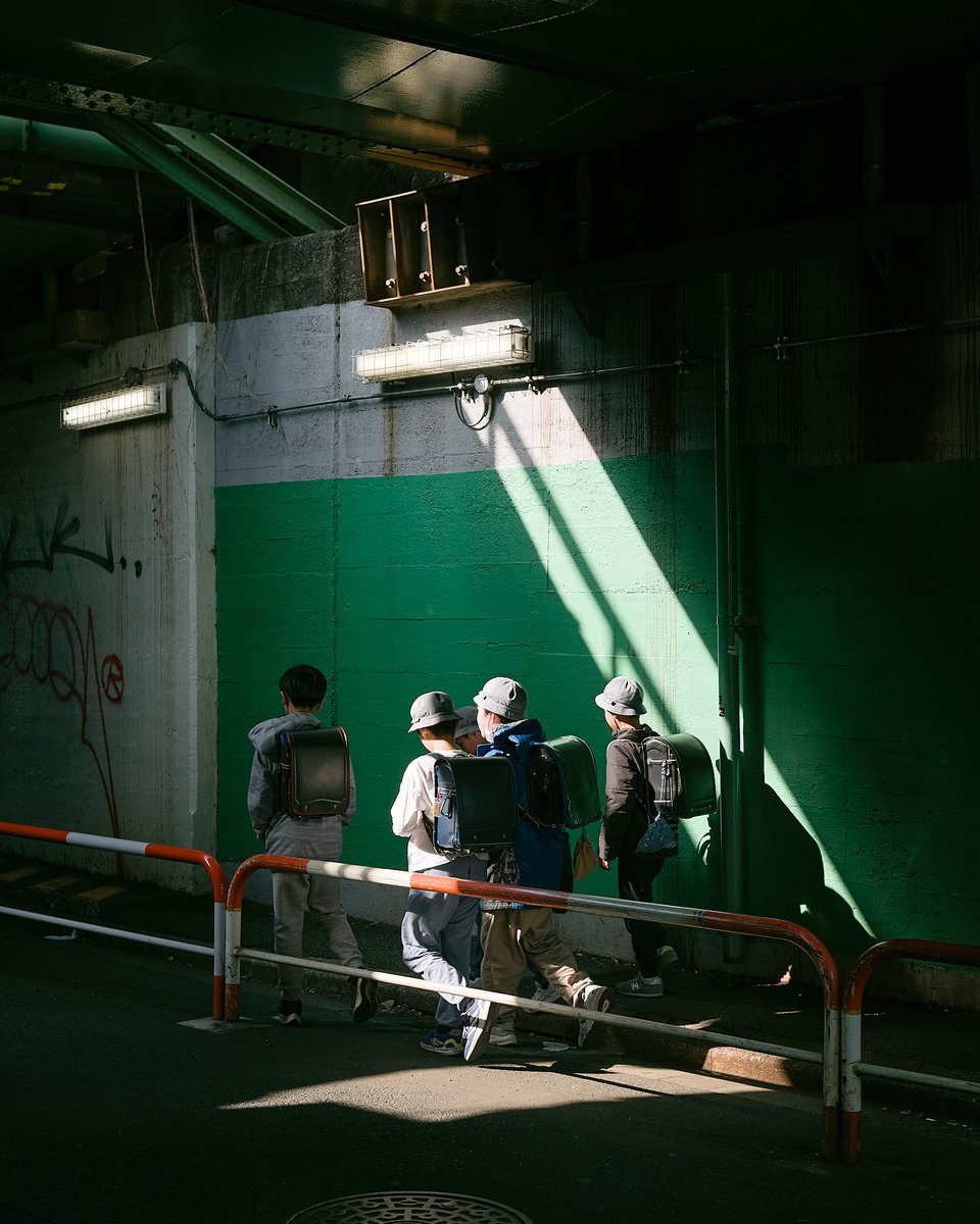 ficklog's tweet photo. 新大久保ー新宿さんぽ #streetphotography #sigmabf #散歩スナップ #sigma https://t.co/kt2YDwLnqE