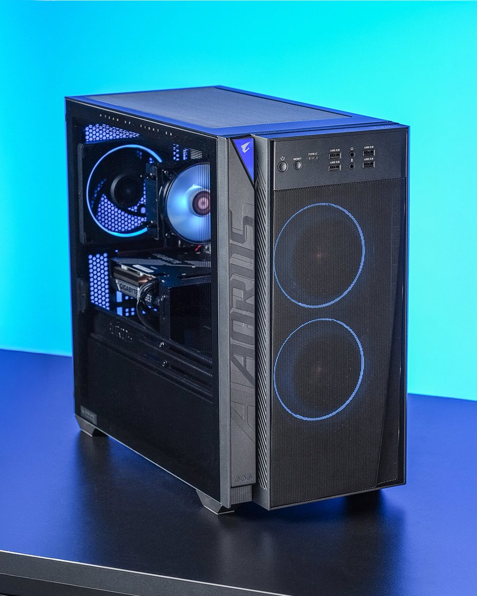 AORUS_TR's tweet photo. AORUS #PRIME3, günlük kurulumunuza kusursuz şekilde uyum sağlamak için tasarlandı: sade, güçlü ve güvenilir. İster casual oyun ister günlük çoklu görevler olsun, gereksiz uğraş olmadan her zaman güvenebileceğiniz akıcı bir performans sunar. ⚡
• Stressiz bir kurulum için prebuilt kolaylığı
• Günlük oyun deneyimi için dengeli performans