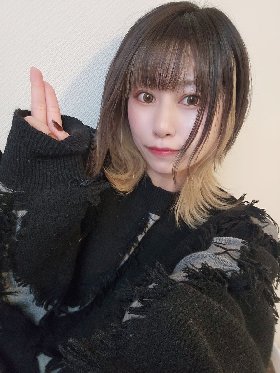 あかね@ロックシンガー (@aknx1x2x7x) / Posts / X