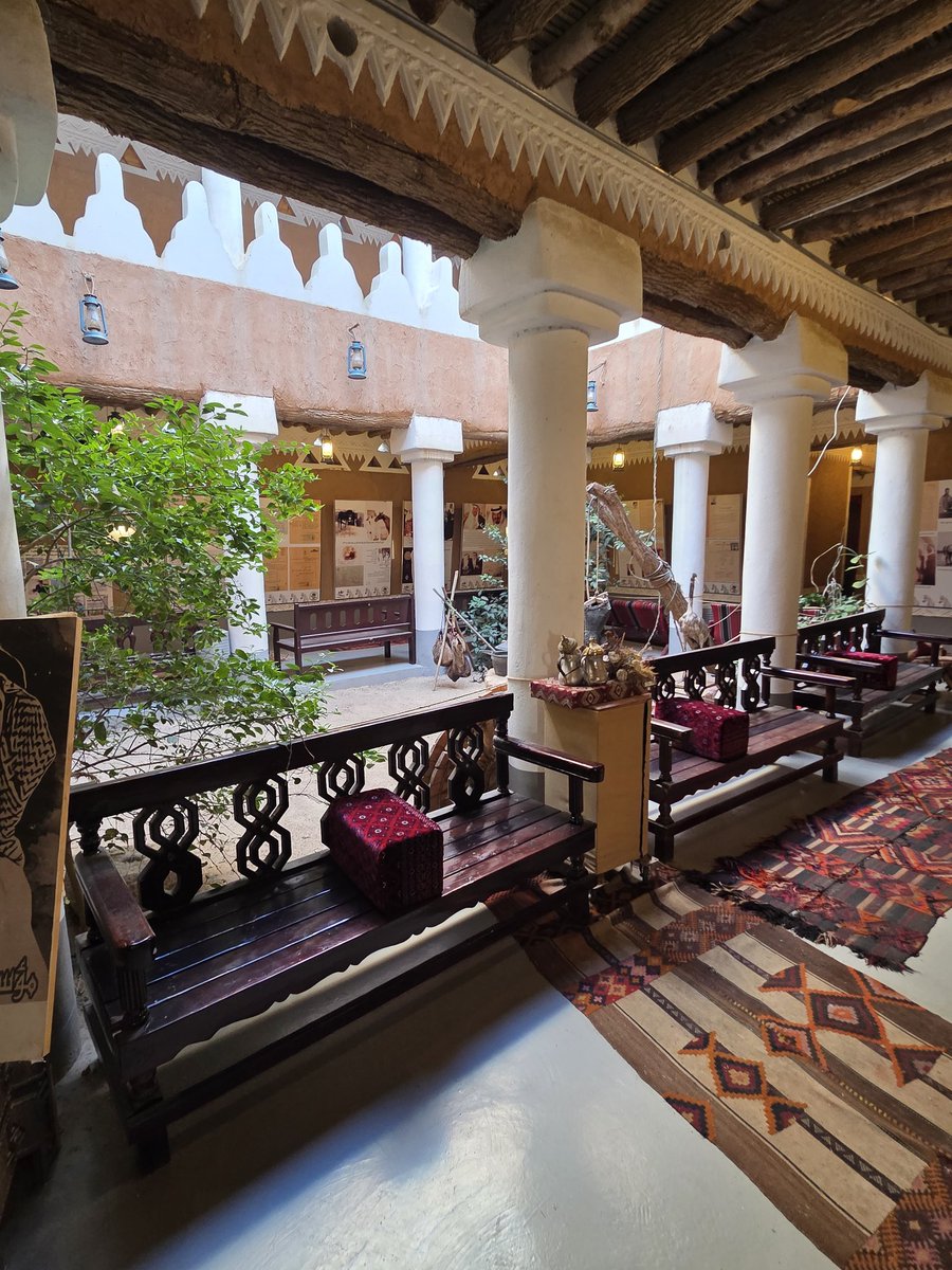 د. أحمد بن حمد العمير tweet media